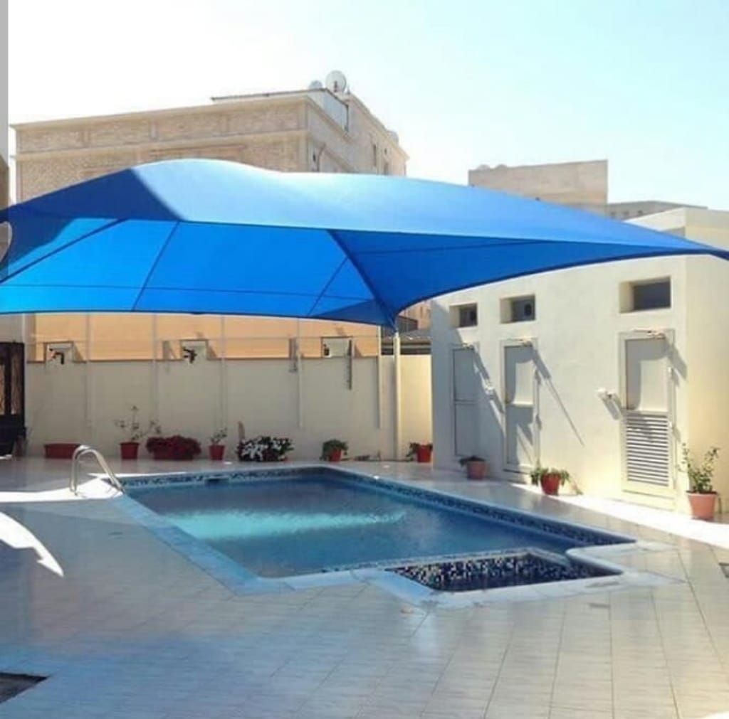 مظلات خارجية مودرن للمسابح 