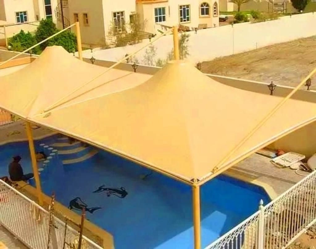 مظلات مسابح في الاحساء